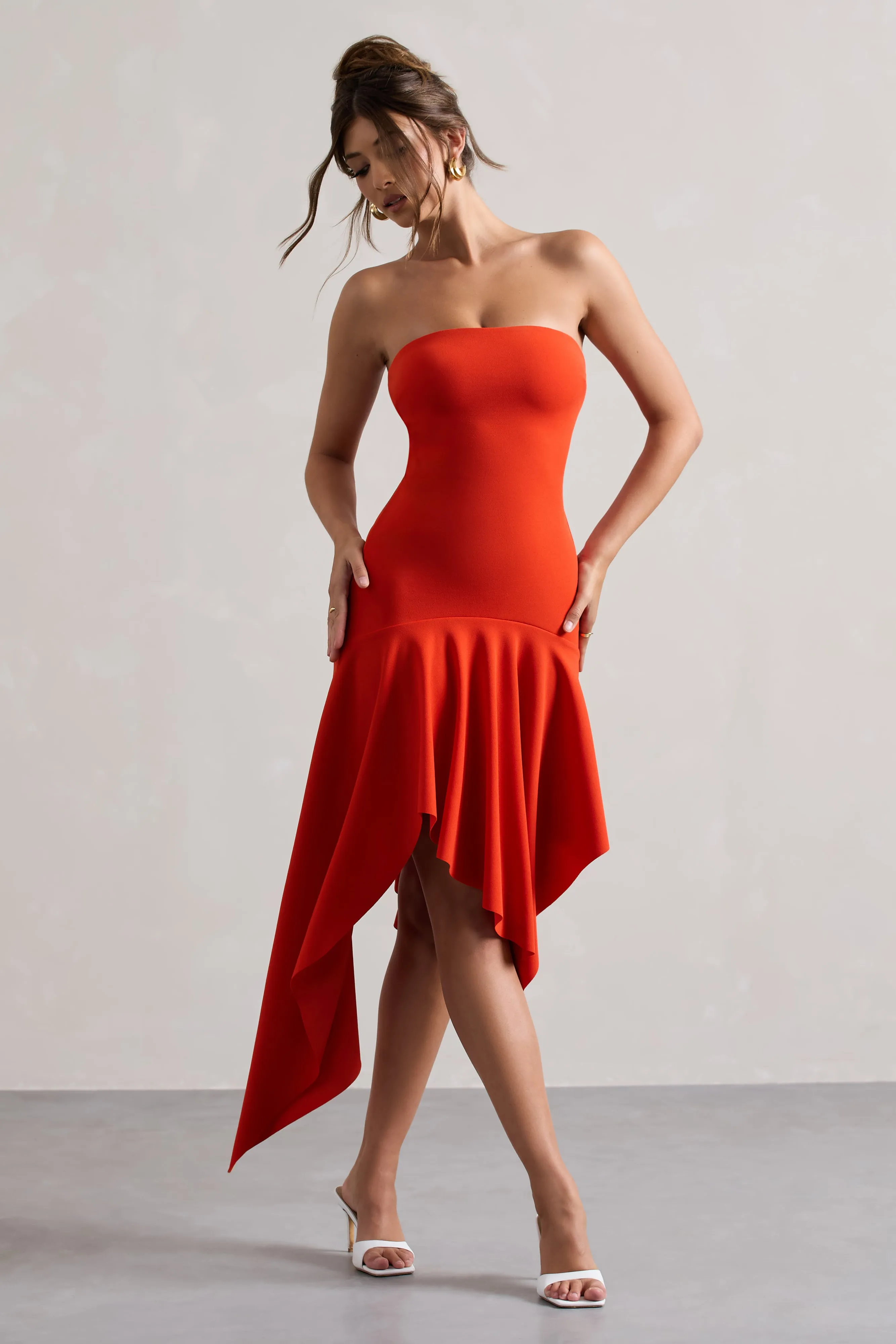 Catalina | Robe longue orange bandeau avec ourlet drapé